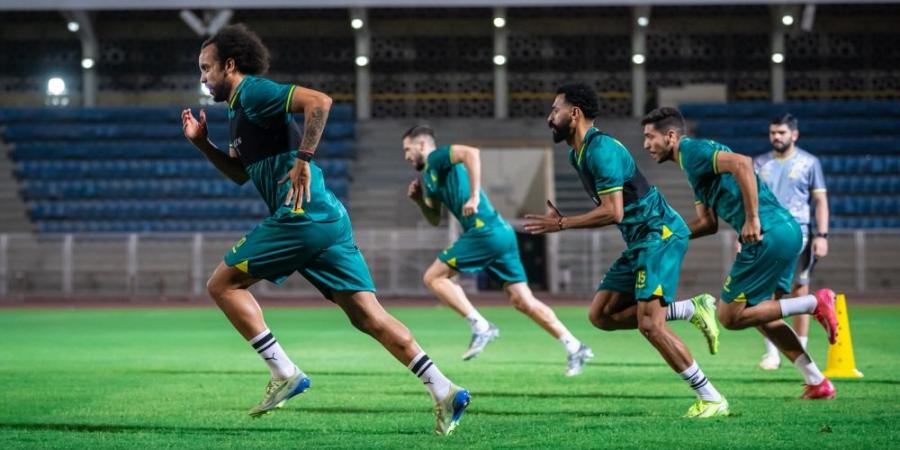 الأهلي المصري يرغب في ضم محترف الخليج - اخبارك الان