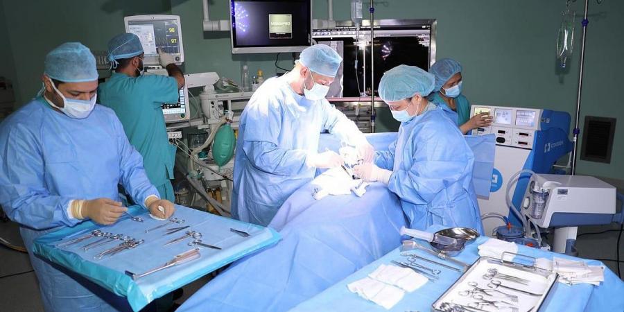 مجمع الدكتور سليمان الحبيب الطبي ينهي معاناة مراجعة وزنها "41" كجم وطولها "140" سم مع كسور بالفخذين بتقنية مبتكرة - اخبارك الان