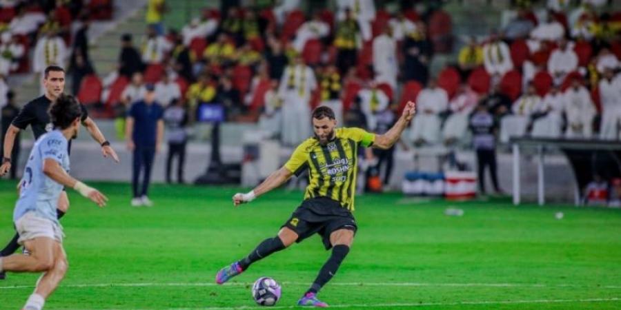 دوري روشن: الاتحاد يتغلّب على الفيحاء ويقترب من حسم اللقب - اخبارك الان