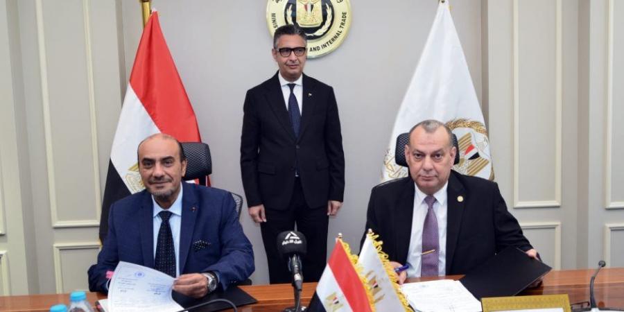 وزير التموين يشهد توقيع عقود شراكة مصرية سعودية مع "بنده العالمية" لتعزيز قطاع التجزئة ودعم الأمن الغذائي - اخبارك الان