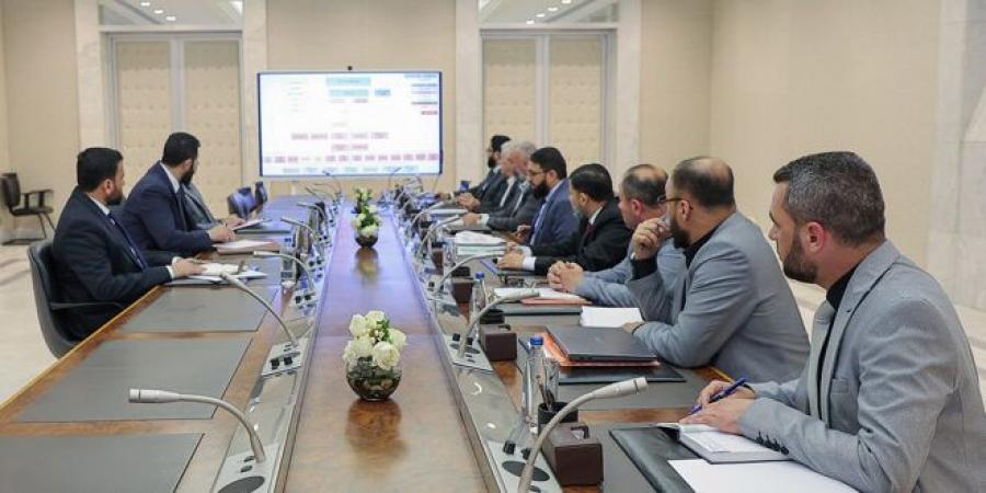 الرئيس الشرع يبحث مع وزير العدل تعزيز سيادة القانون وتطوير منظومة العدالة - اخبارك الان