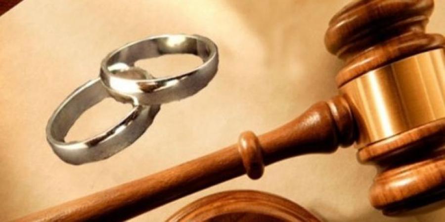 عاجل/ عميد المحامين يفجرها ويحذر من خطورة مقترح الطلاق بالتراضي لدى عدول الإشهاد.. - اخبارك الان