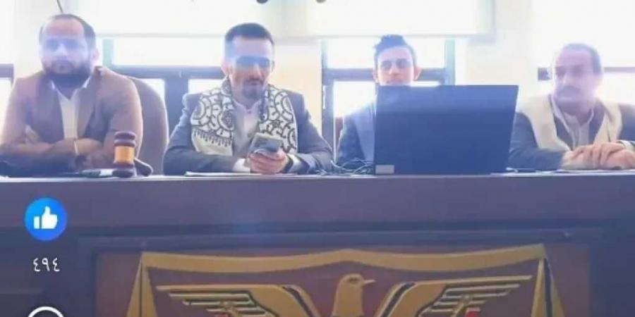 بينهم نساء.. محكمة حوثية تدين 22 شخصًا بممارسة الدعارة!! - اخبارك الان