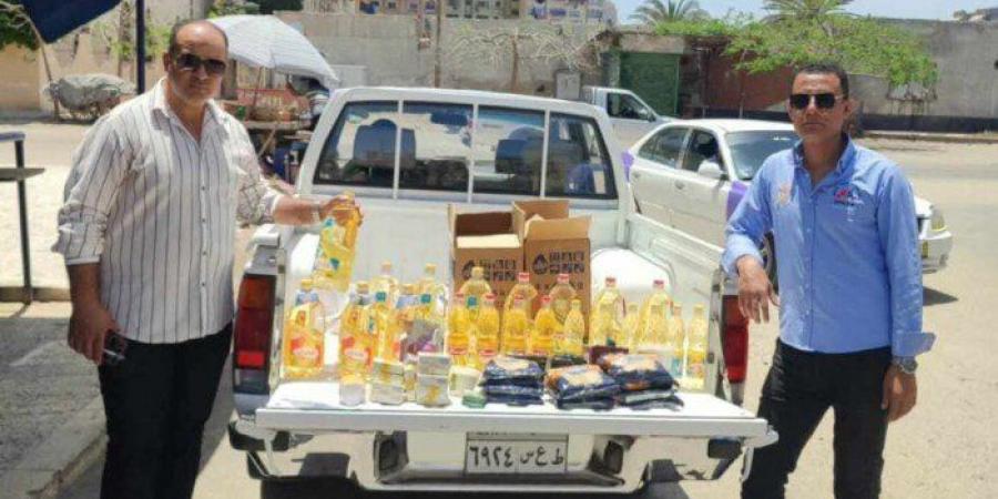 ضبط كميات هائلة من مواد غذائية وزيوت فاسدة وسجائر مهربة في حملة لتموين بورسعيد - اخبارك الان