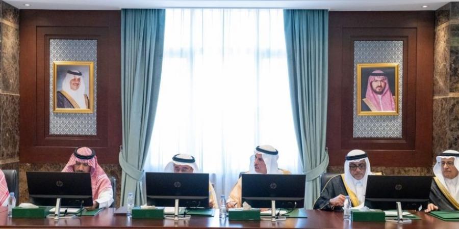 محافظ الأحساء يرأس اجتماع المجلس المحلي لمتابعة أولويات التنمية بالمحافظة - اخبارك الان